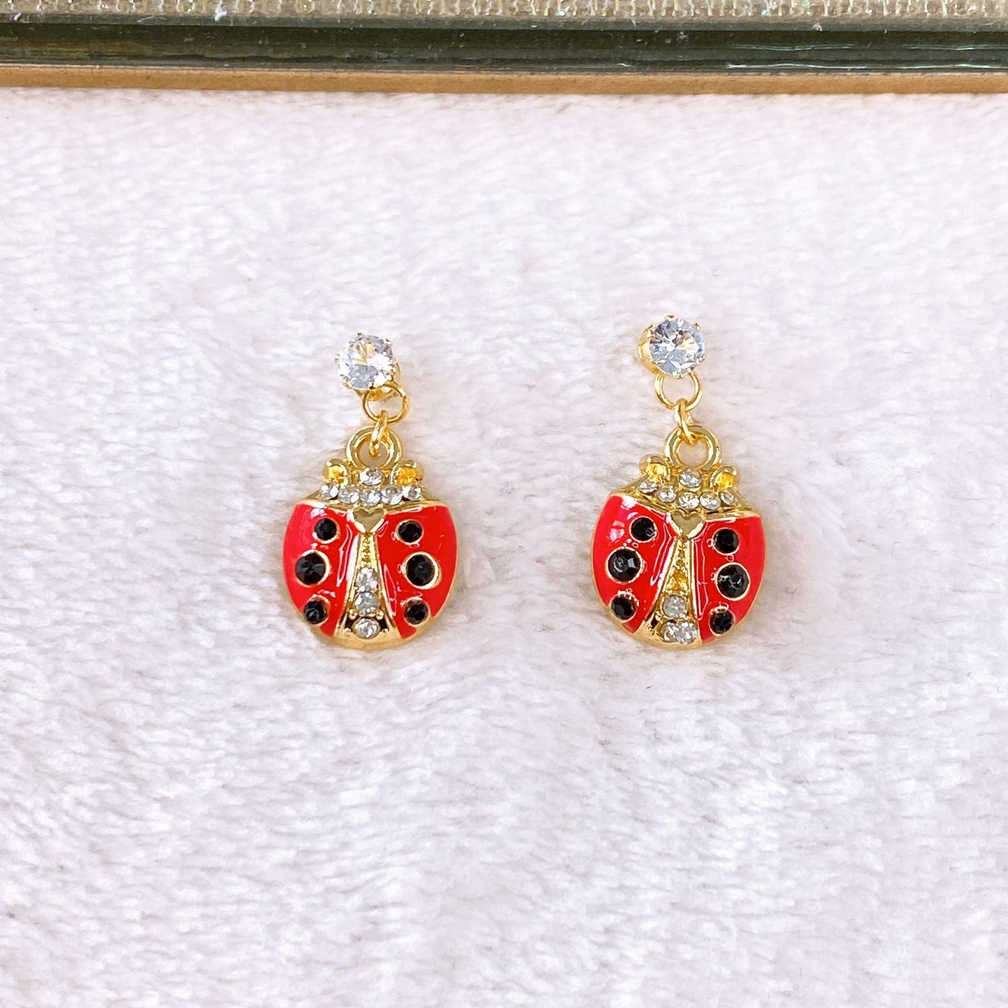 Arete de Chapa de Oro COA2608-1