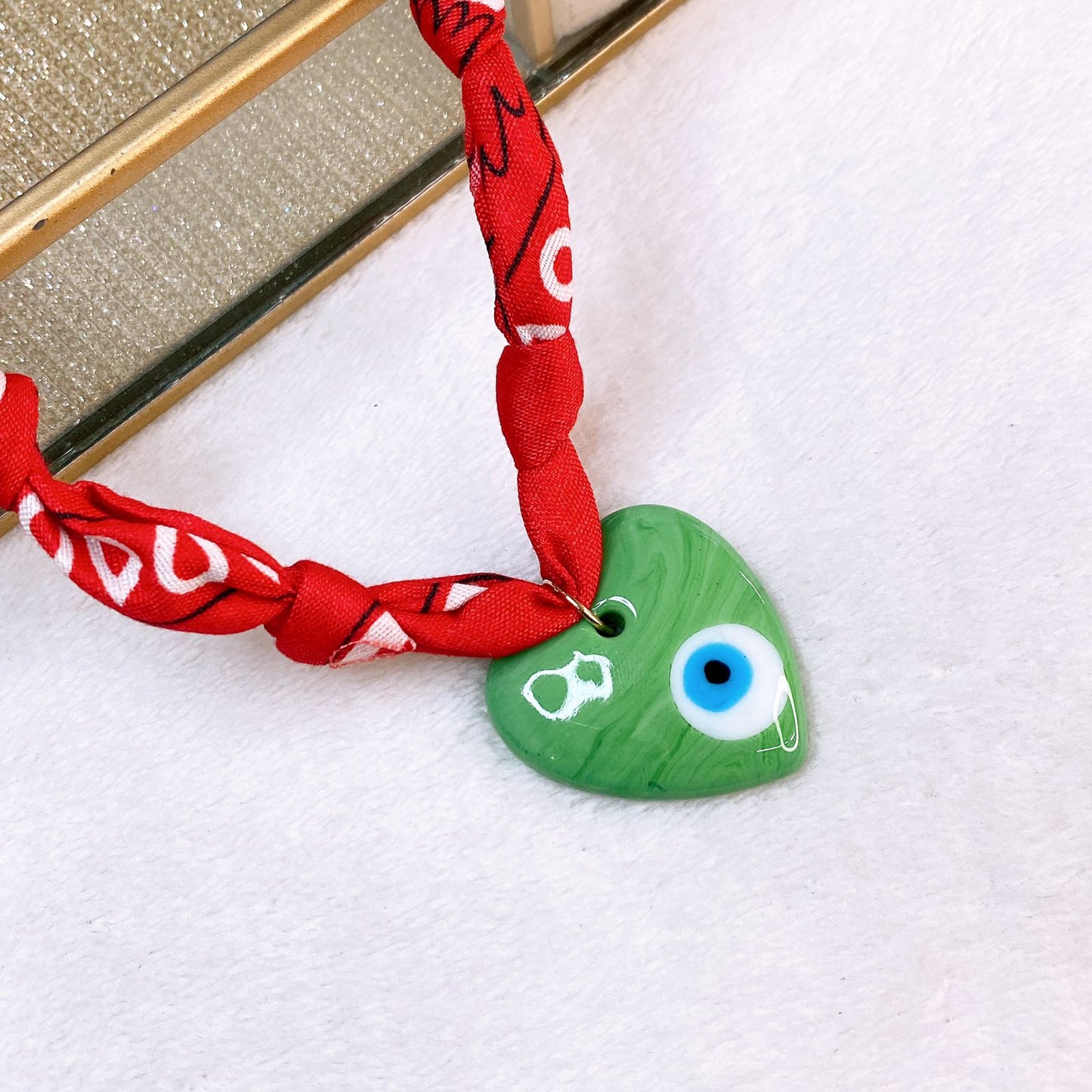 Collar de Tela con Dije de Resina CB905-6