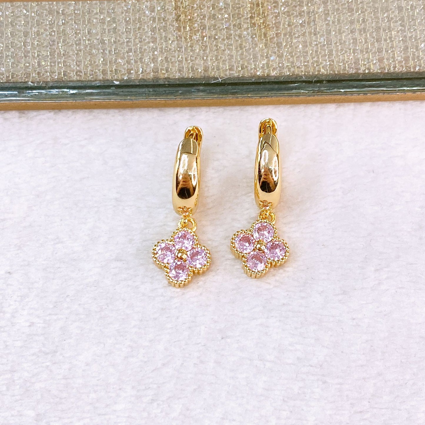 Arete de Chapa de Oro COA2723-1