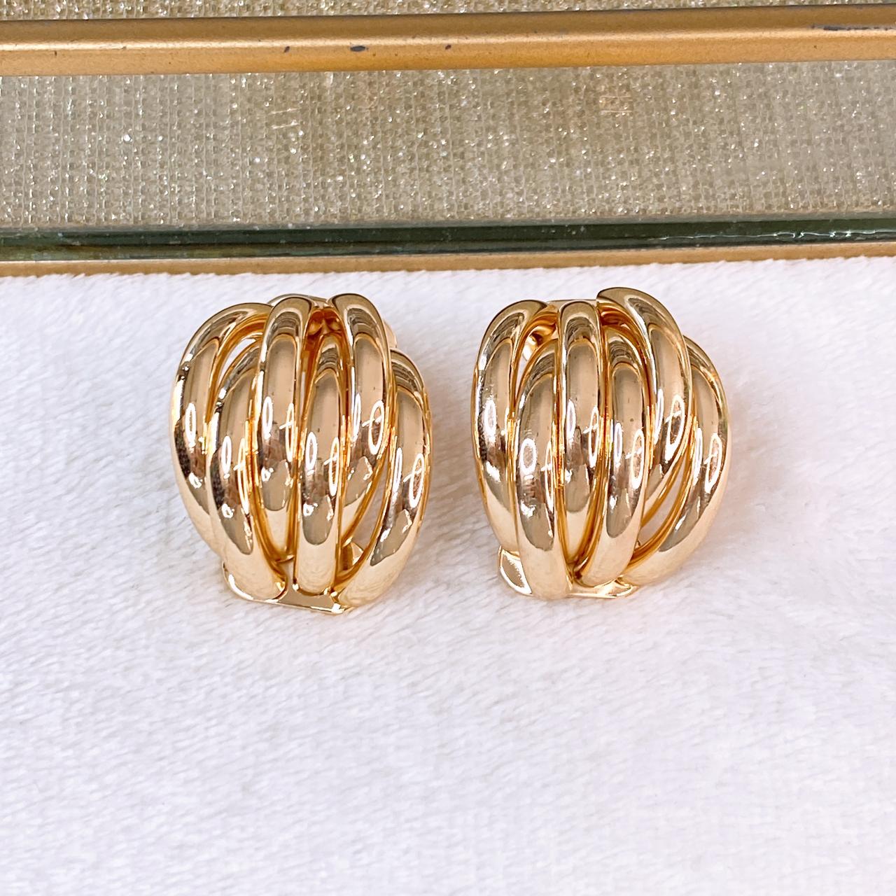 Arete de Chapa de Oro COA2815-1