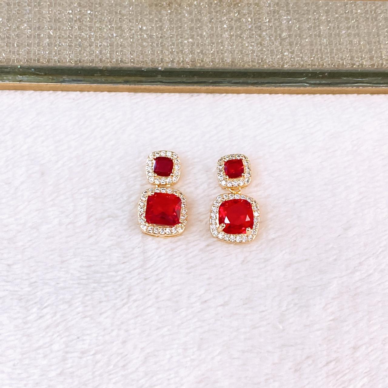 Arete de Chapa de Oro COA2811-4