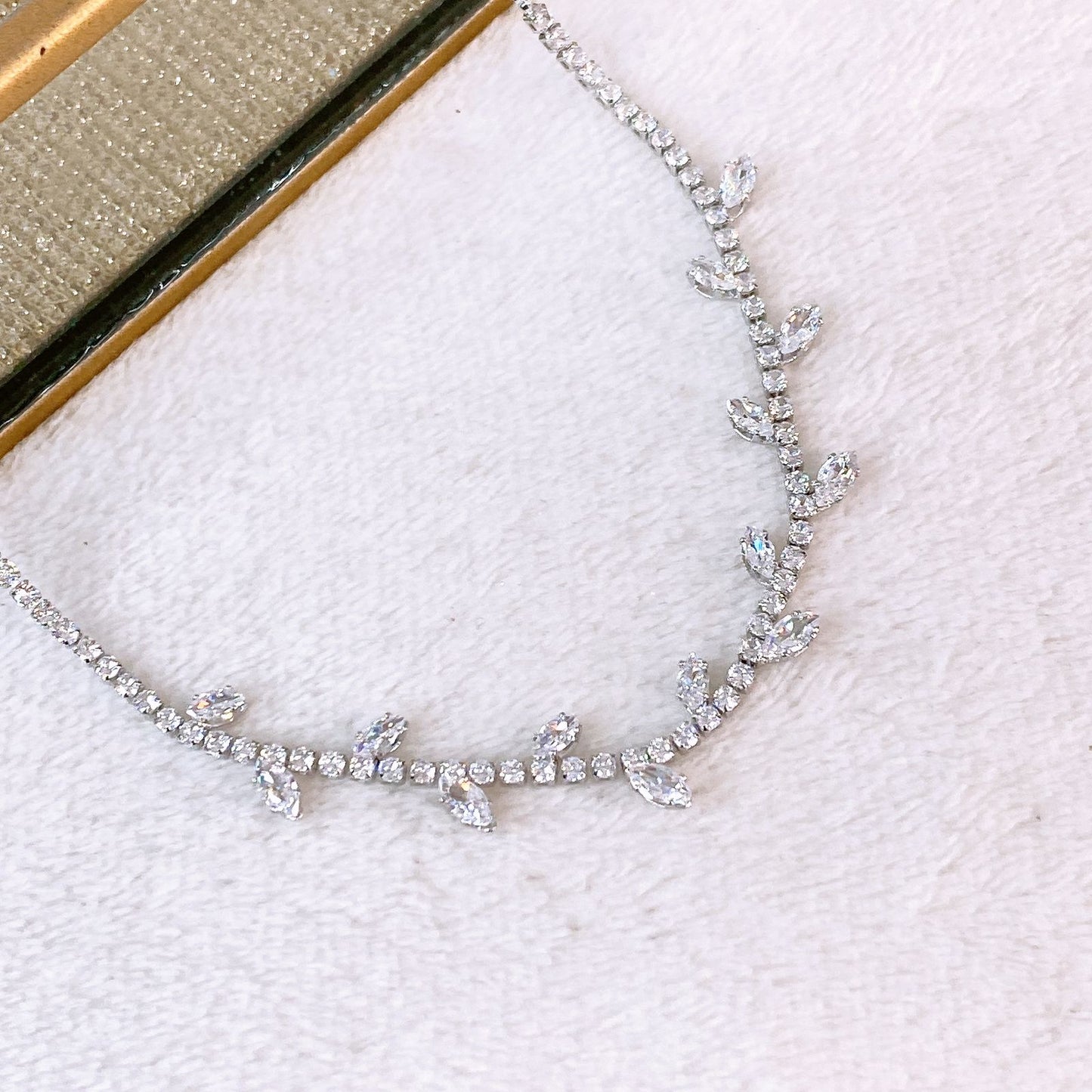 Collar de Chapa de Oro CC2556-1