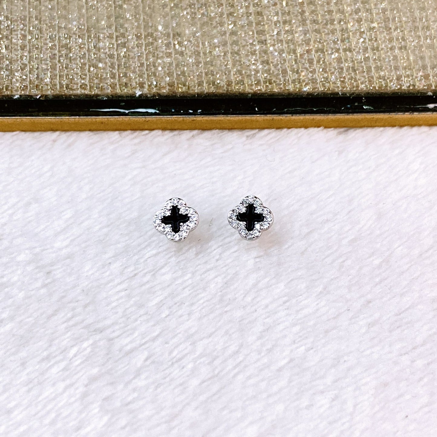 Arete de Chapa de Oro Mini COA2885-1