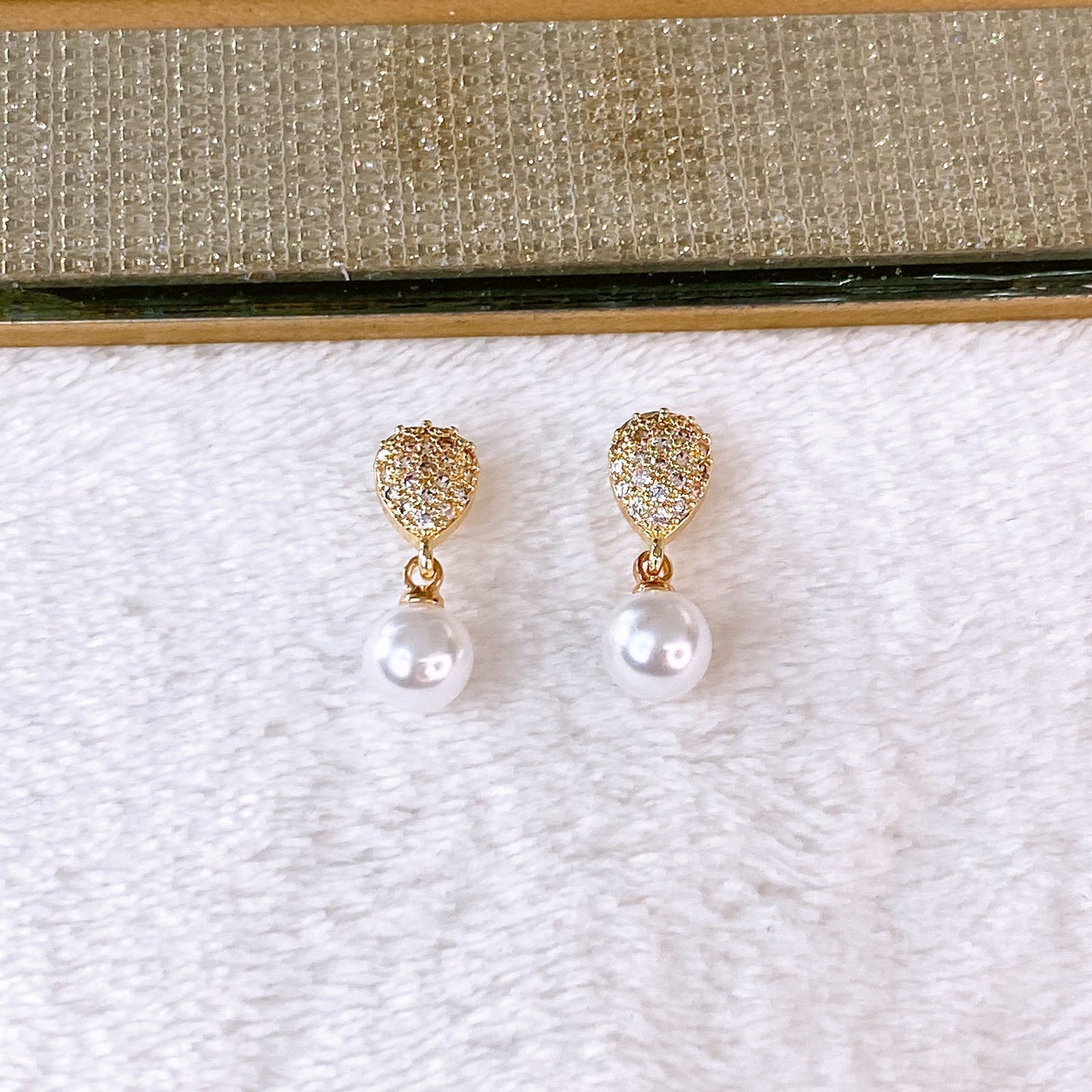 Arete de Chapa de Oro COA2874-1