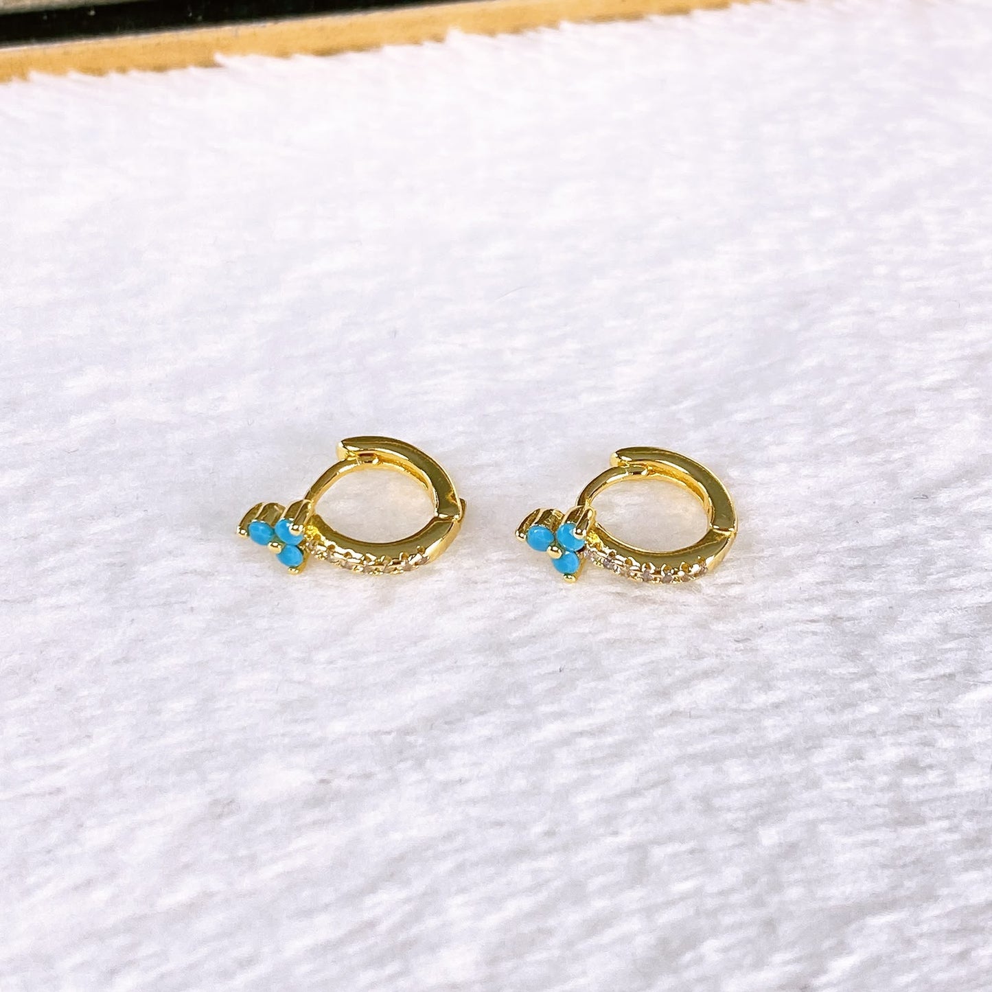 Arete de Chapa de Oro COA2933-3