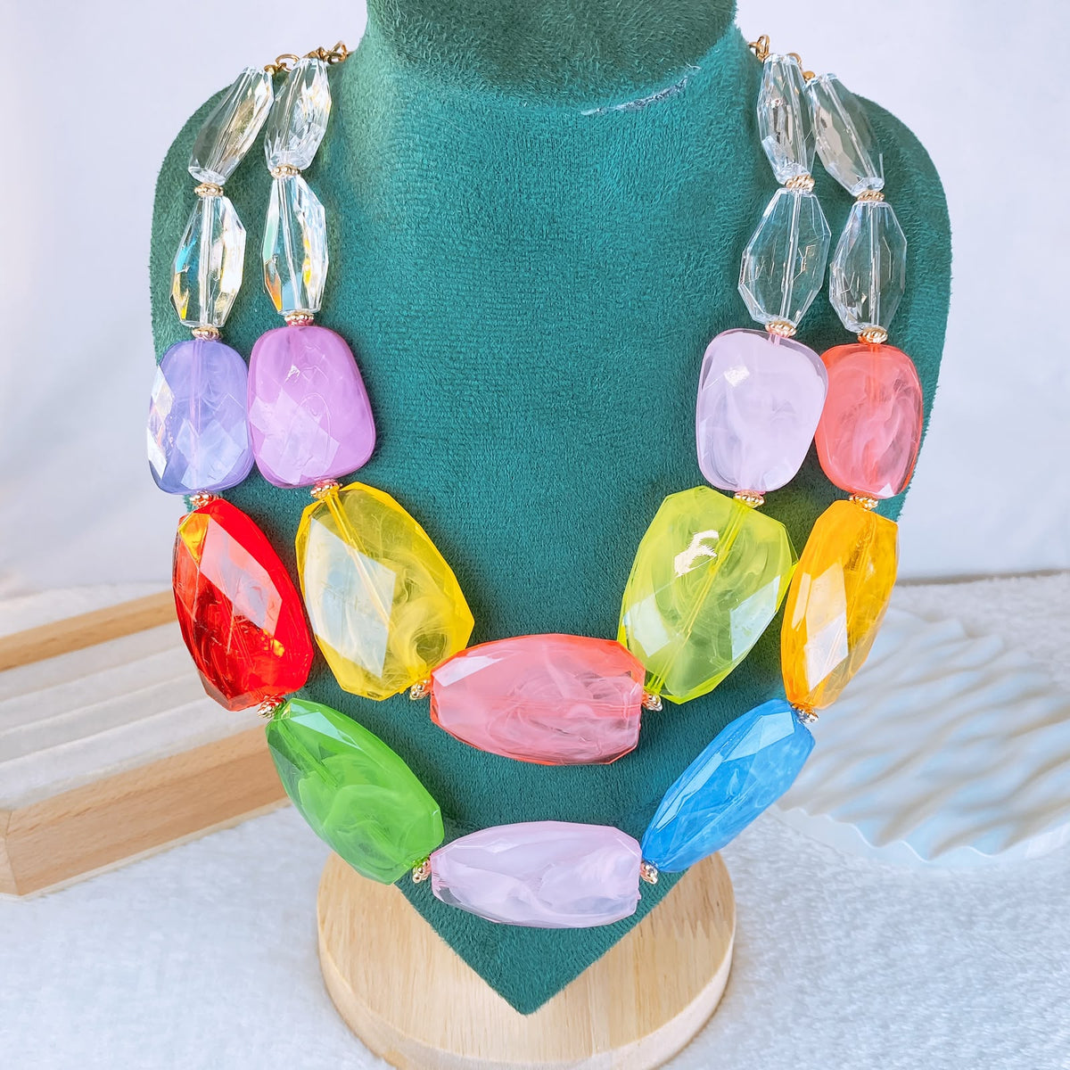 Collar Doble de Acrilico CB977-1