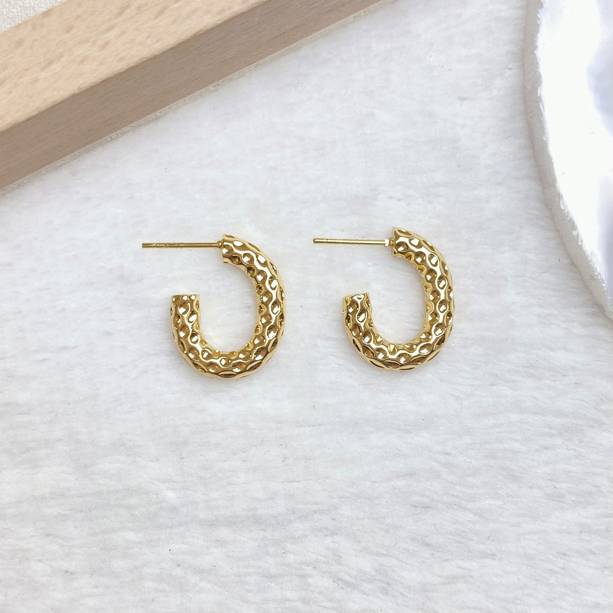 Arete de Acero Inoxidable Chica AAI3283-1