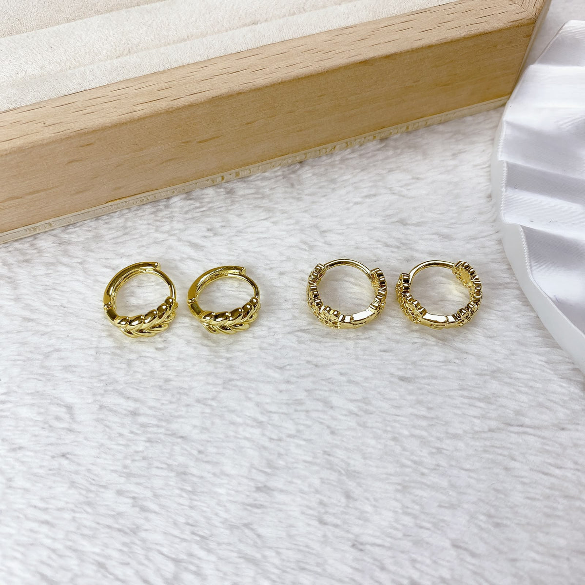 Set de Aretes de Oro Laminado COA2943-2