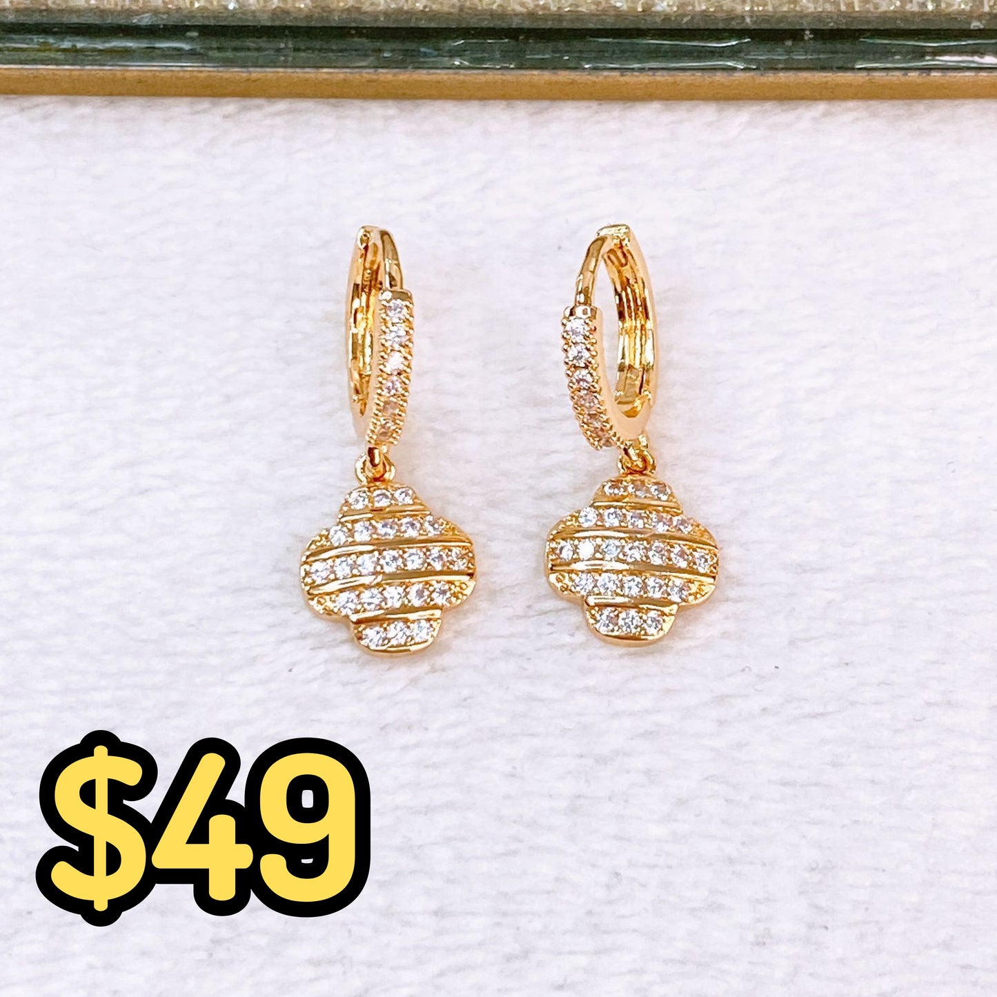 Arete de Chapa de Oro COA2497-1