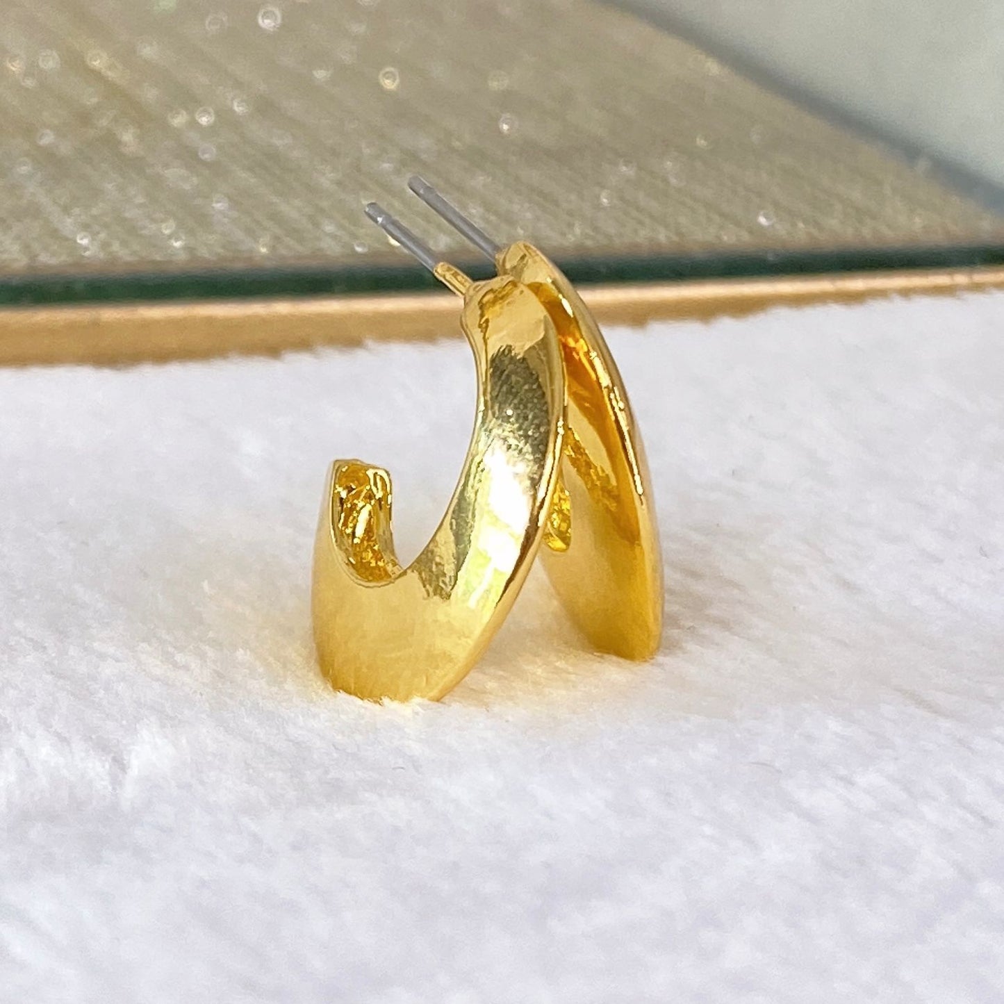 Arracada de Chapa de Oro AAI1801-1