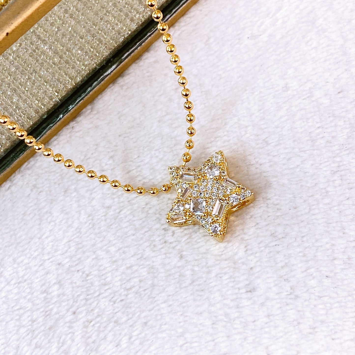 Collar de Chapa de Oro CC2470-2