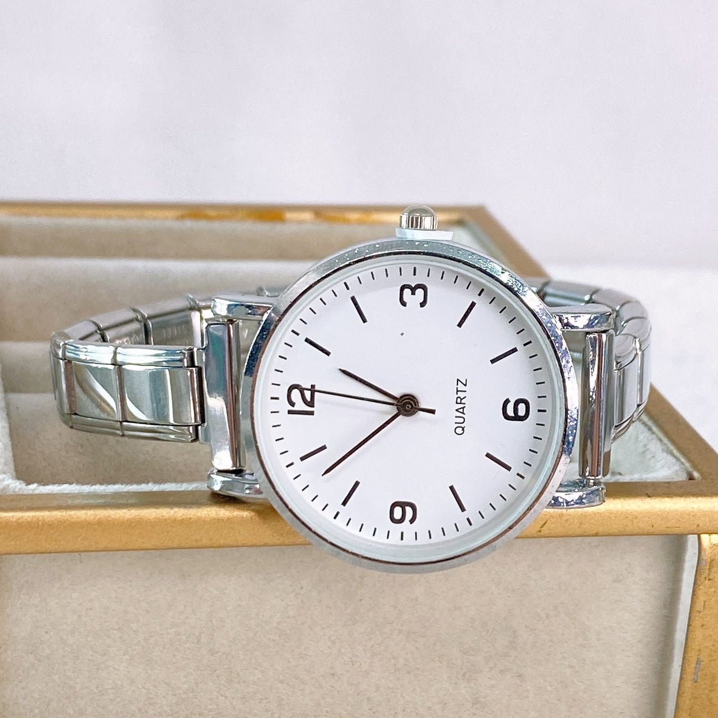 Reloj en Pulsera Italiana de Acero con Baño de Chapa de Oro PAI1058-2