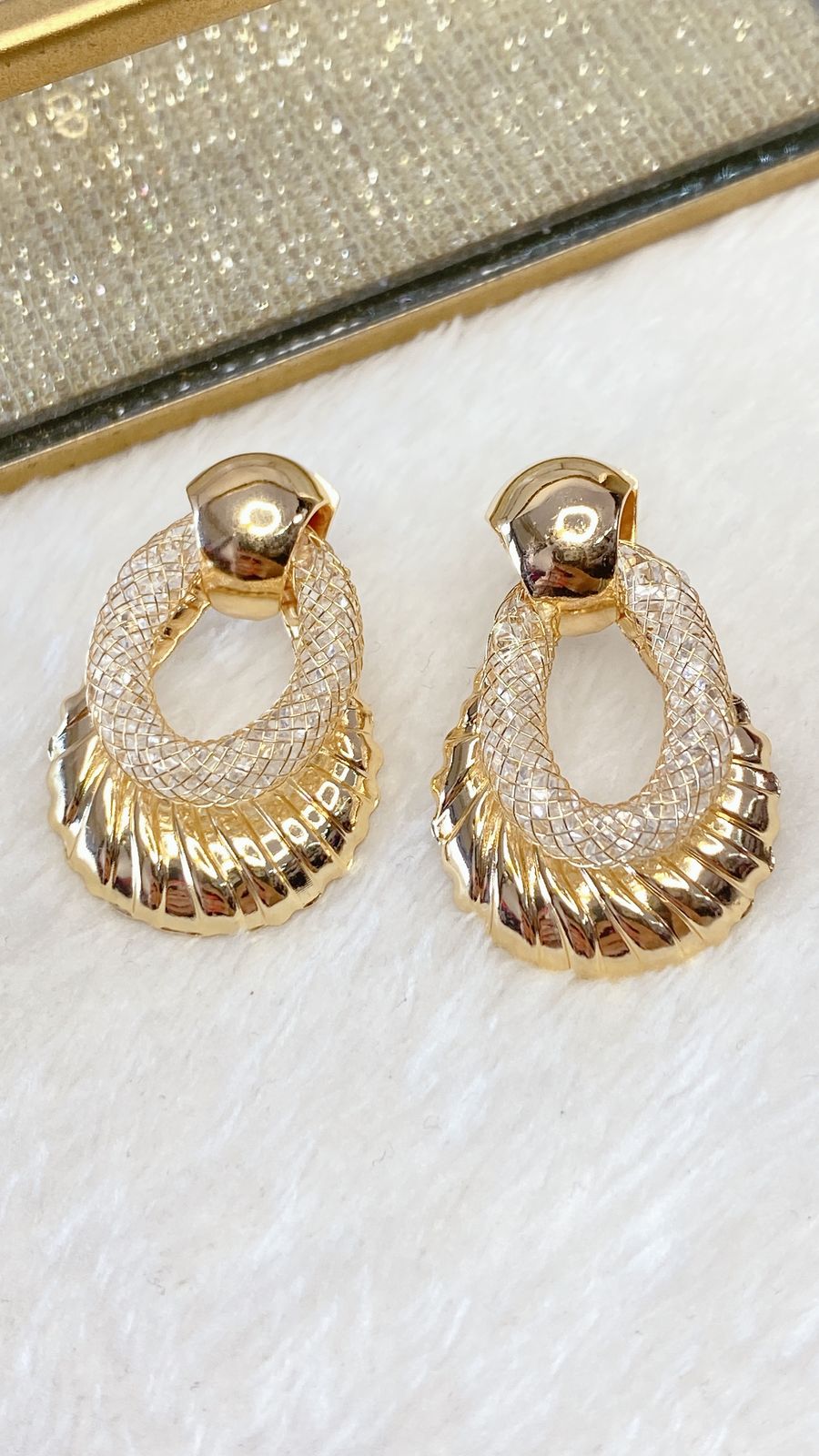 Arete de Chapa de Oro COA1721-1