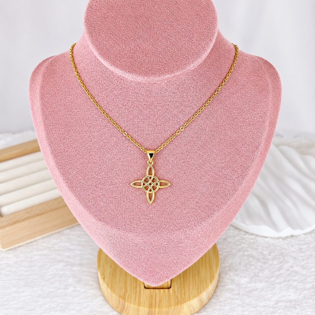 Collar de Acero Inoxidable con Dije de Chapa de Oro CAI3505-1