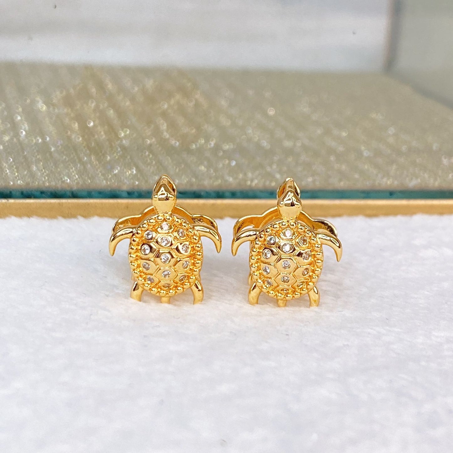 Arete de Chapa de Oro COA2105-1