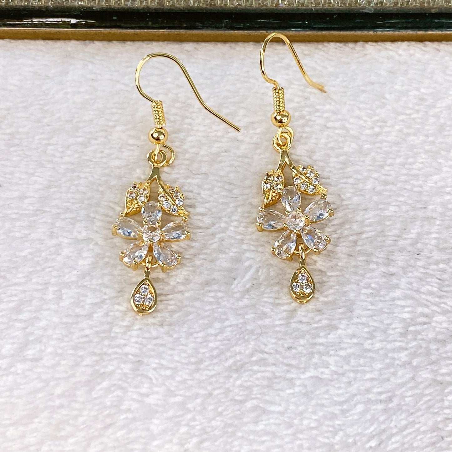 Arete de Chapa de Oro COA2071-1