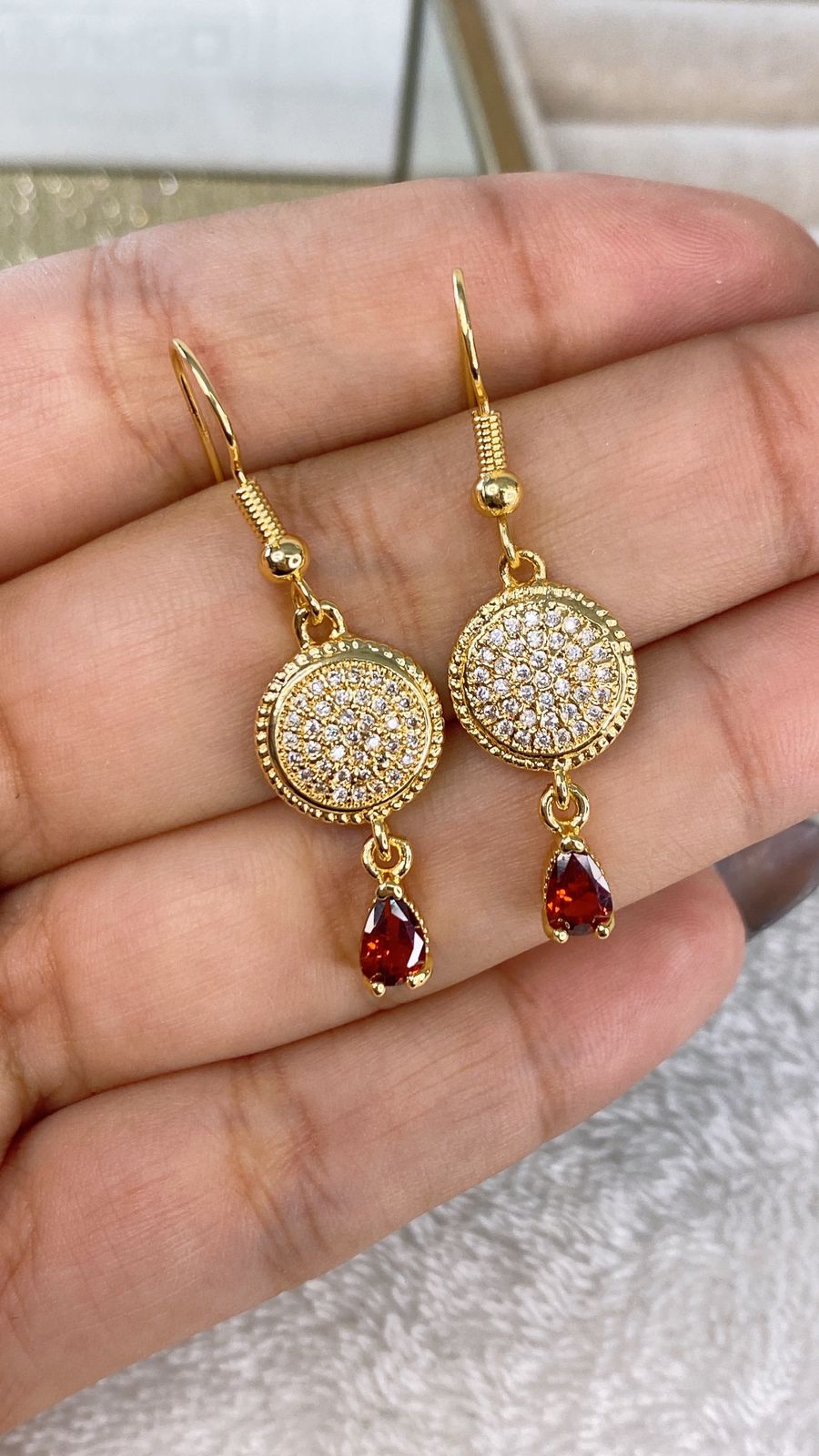 Arete de Chapa de Oro COA2110-1