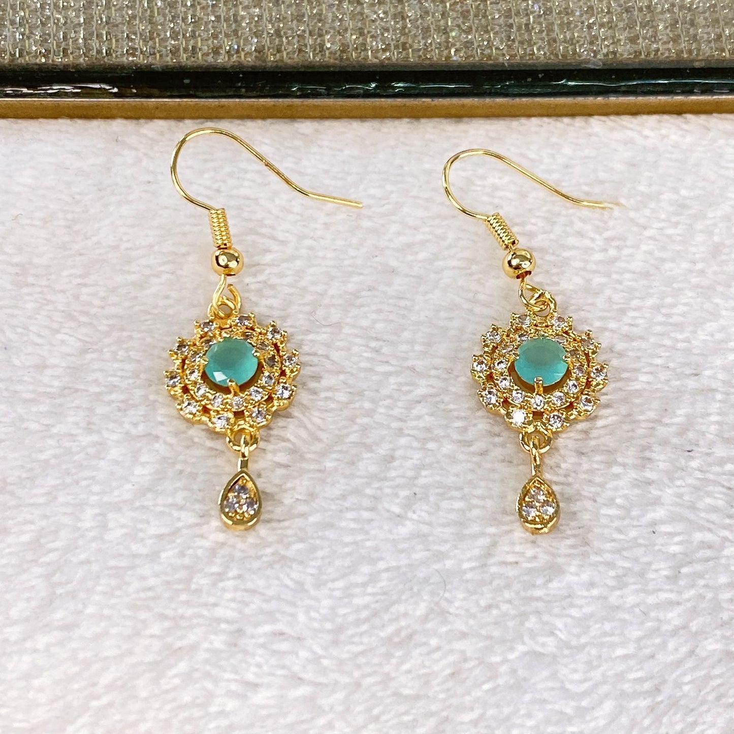 Arete de Chapa de Oro COA2111-1