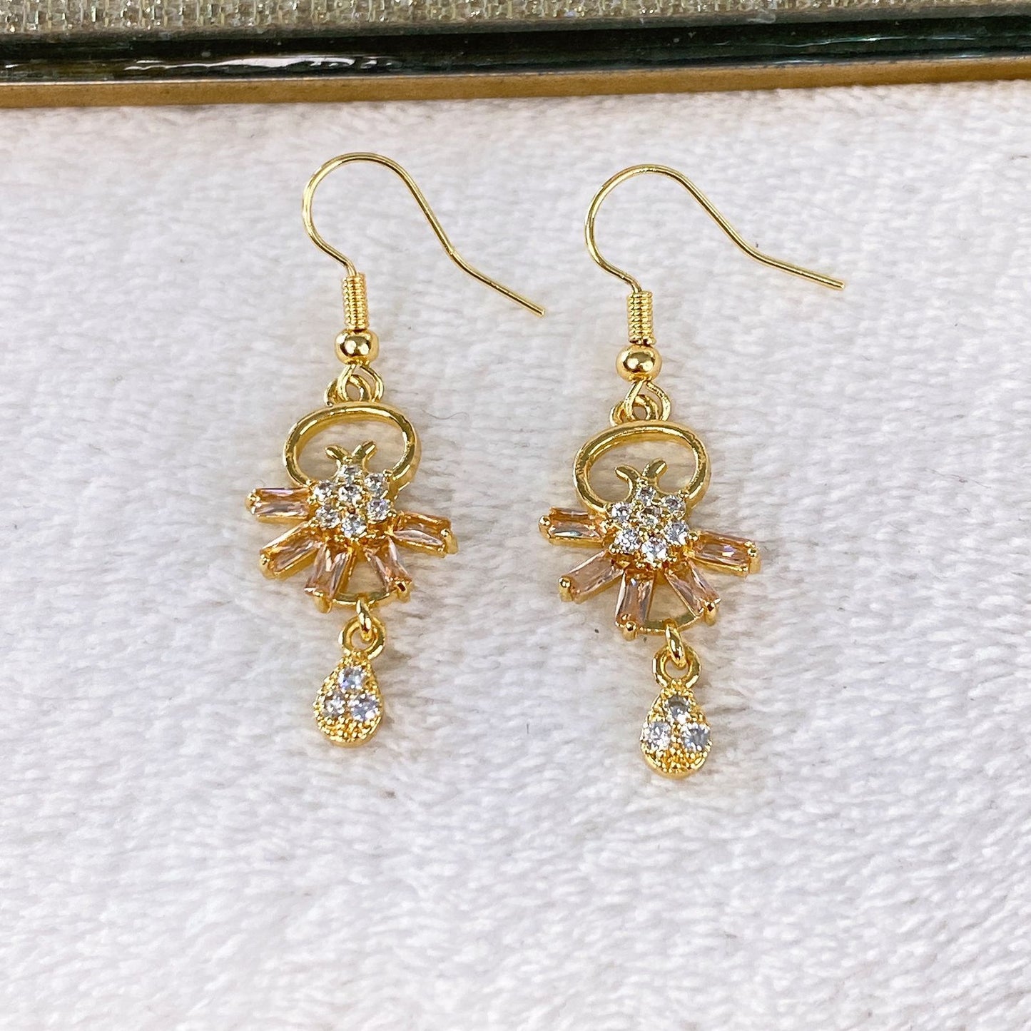 Arete de Chapa de Oro COA2117-1