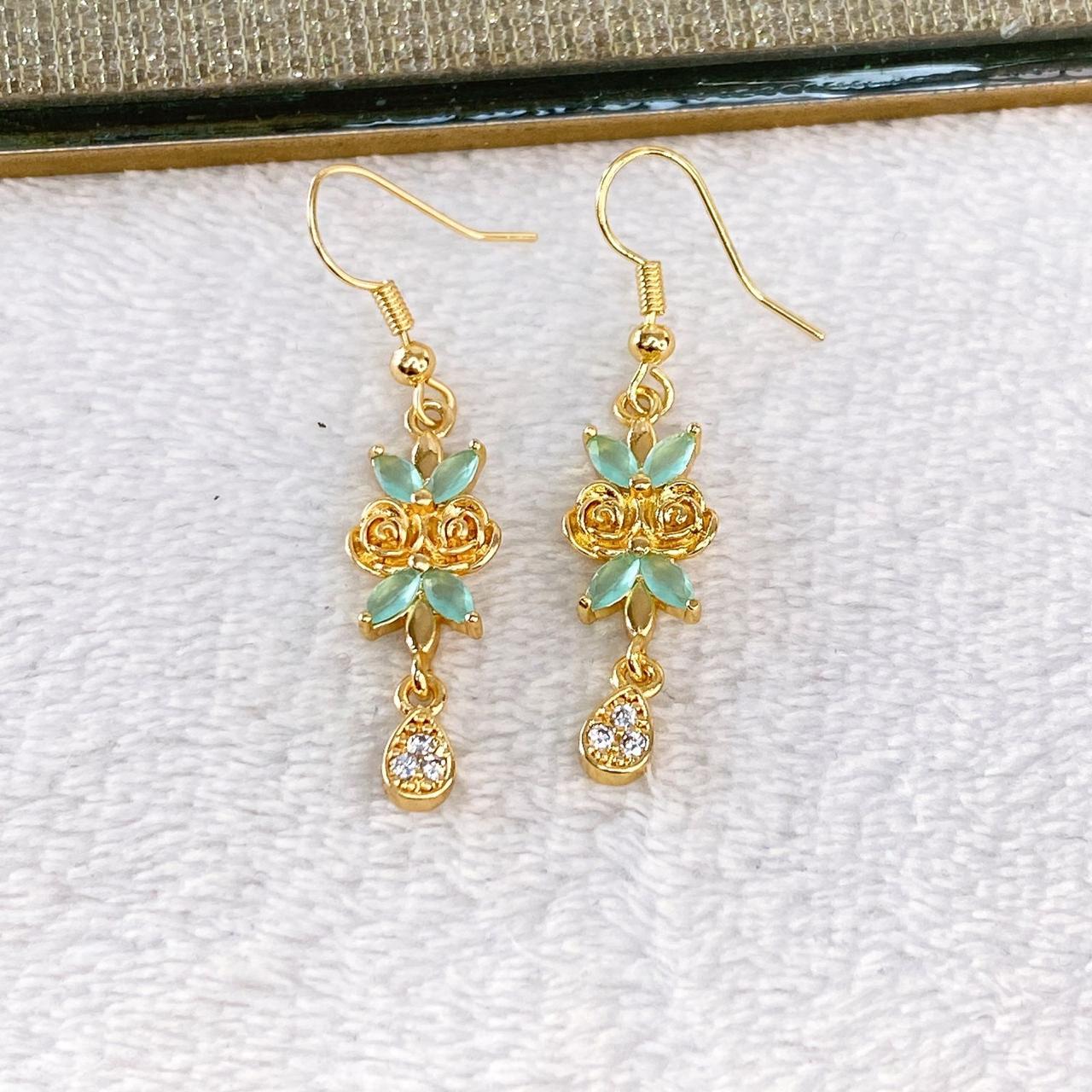 Arete de Chapa de Oro COA2119-1