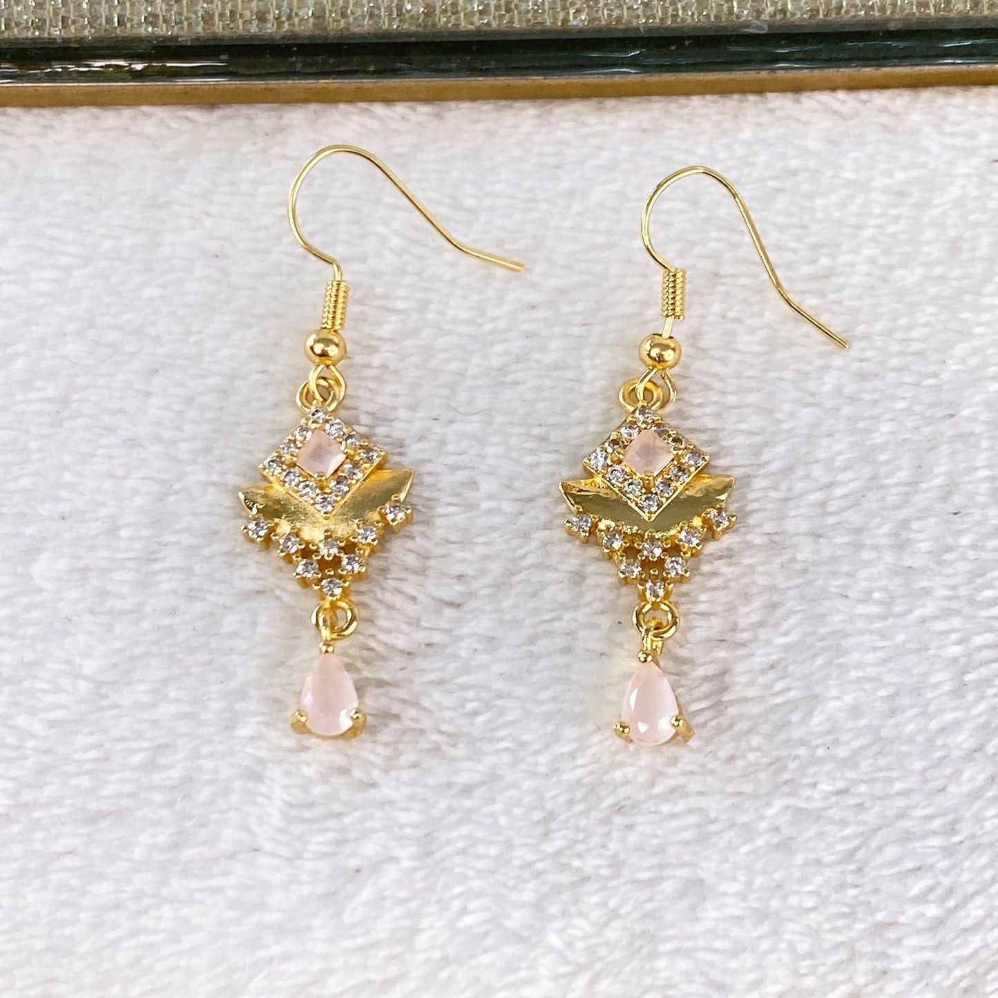 Arete de Chapa de Oro COA2120-1