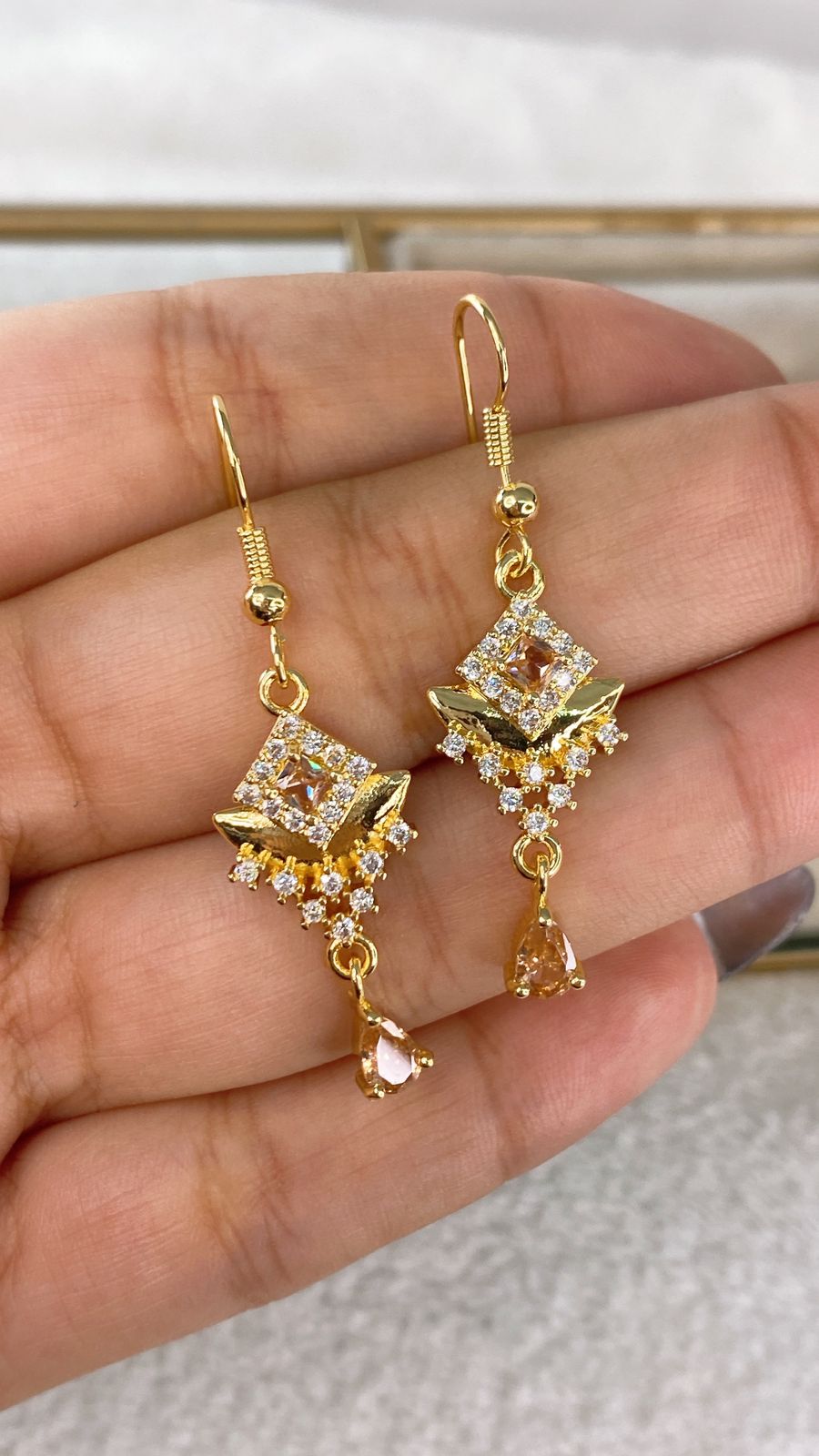 Arete de Chapa de Oro COA2120-2