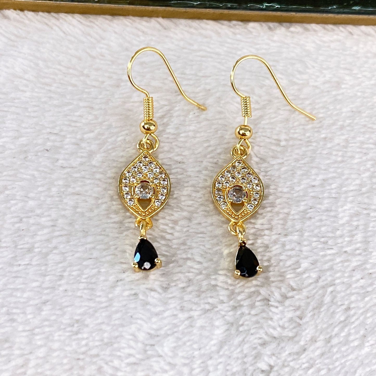 Arete de Chapa de Oro COA2122-2