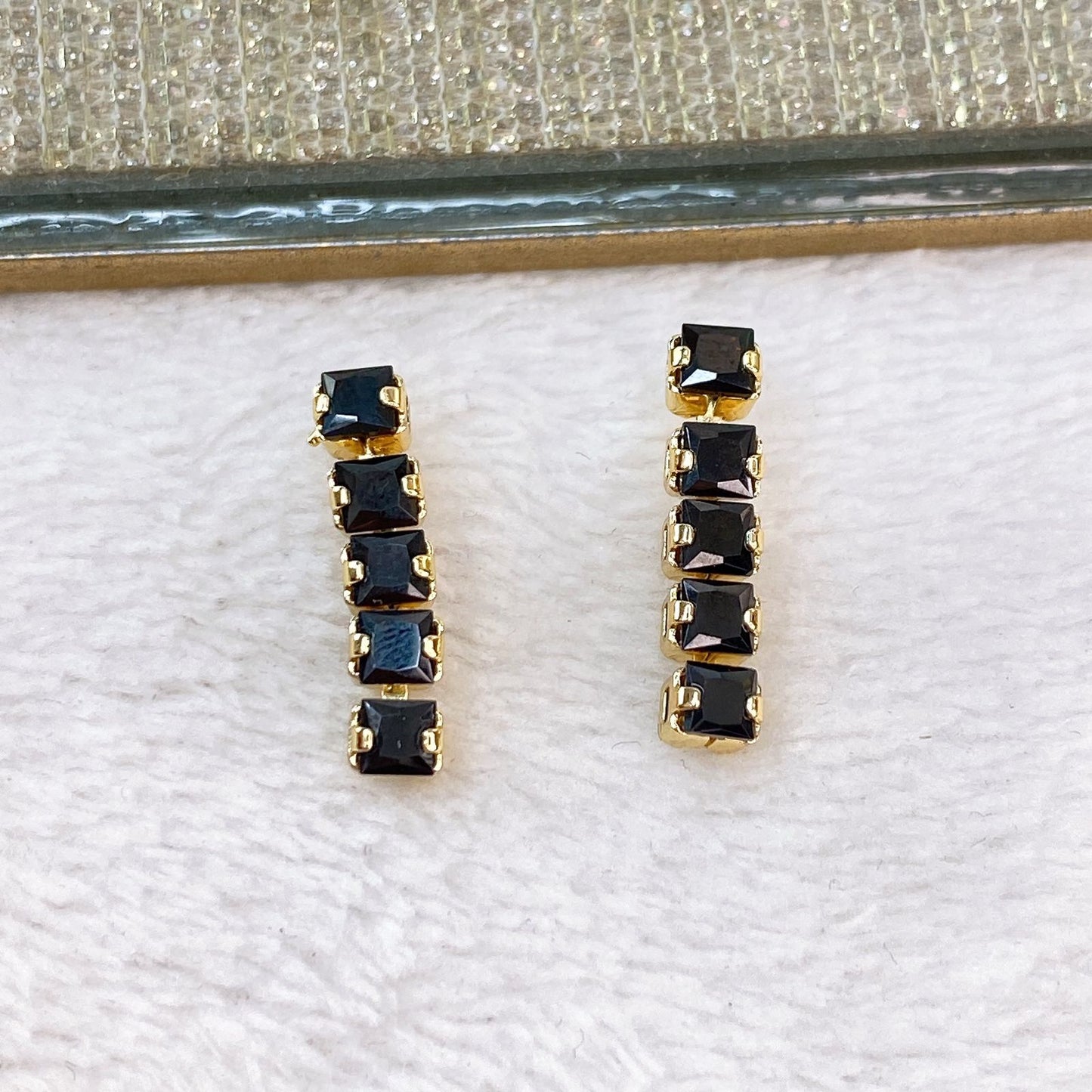 Arete de Chapa de Oro COA2142-7