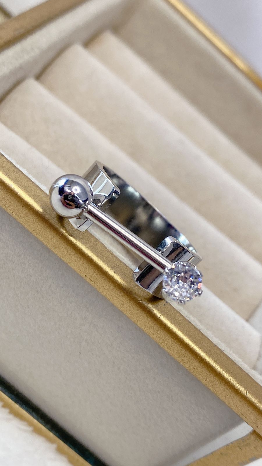 Anillo de Acero Inoxidable TALLA #8 RAI814-8