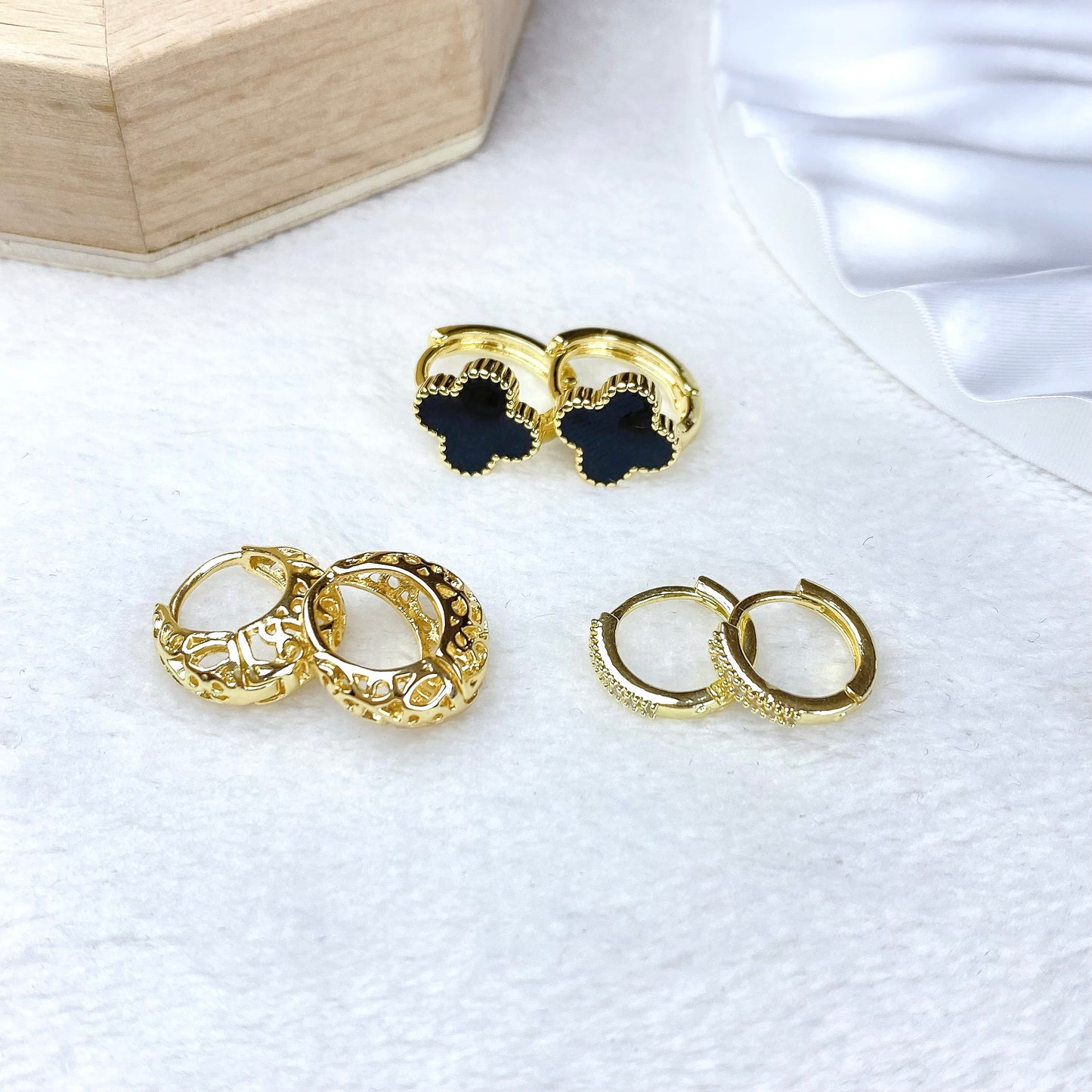 Set de Aretes de Oro Laminado COA2939-2