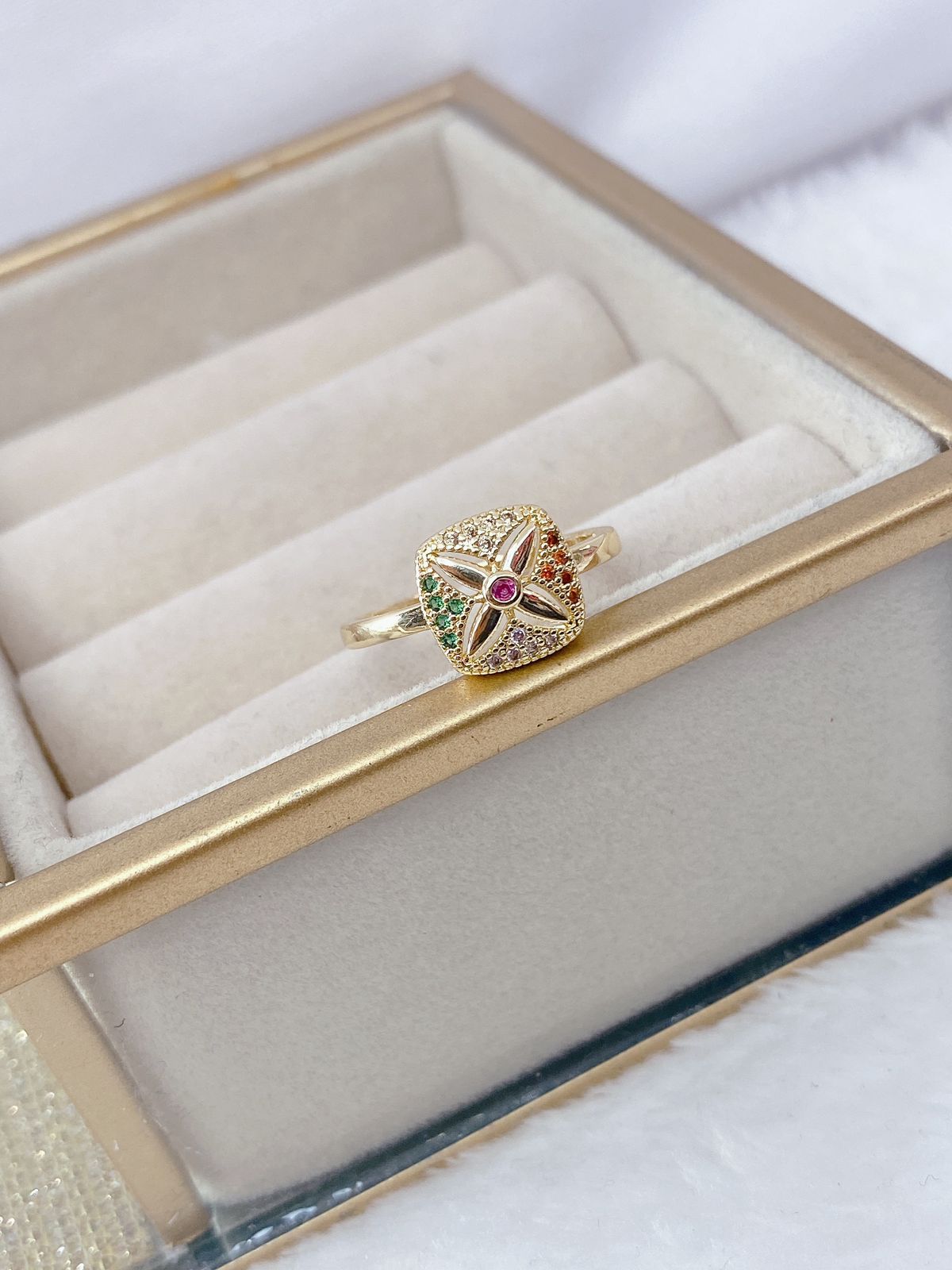 Anillo Chapa de Oro Ajustable ACO﻿698-2