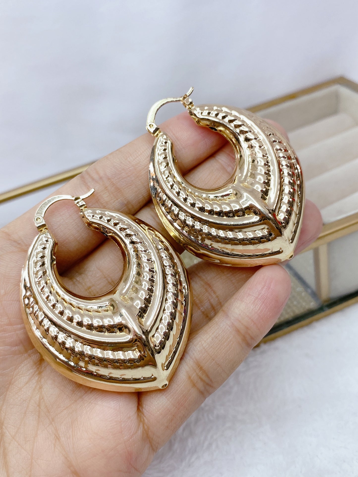 Arete Chapa de Oro ACO1150-1