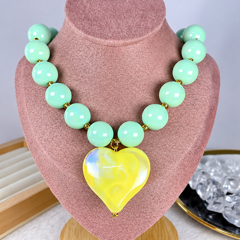 Collar Acrilico y Chapa de Oro CC2609-6