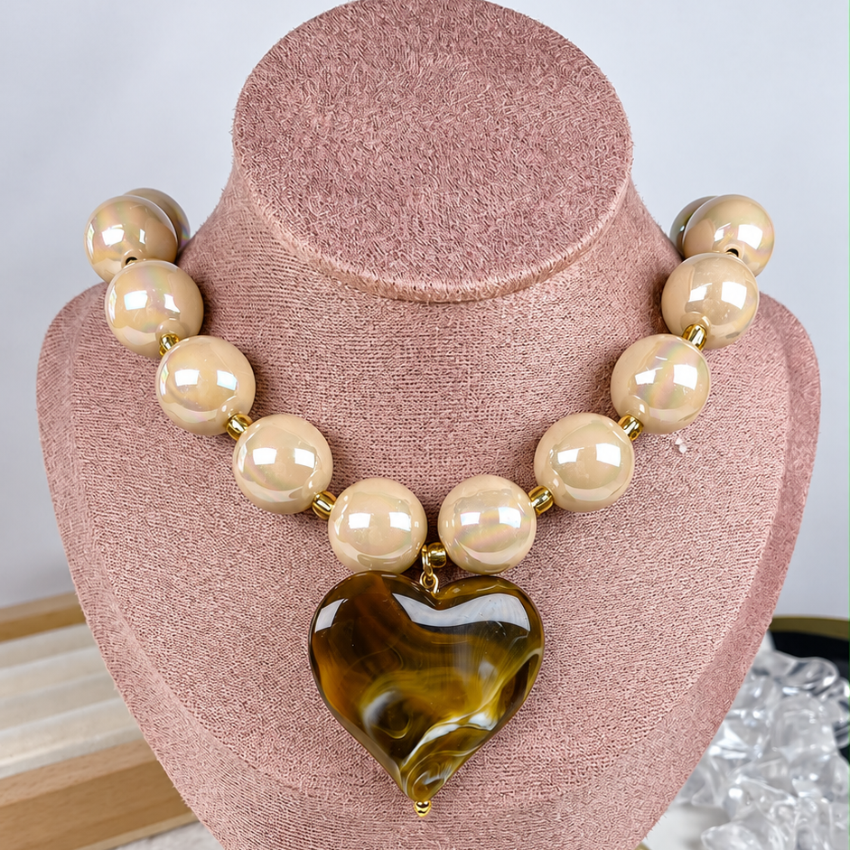 Collar Acrilico y Chapa de Oro CC2609-3