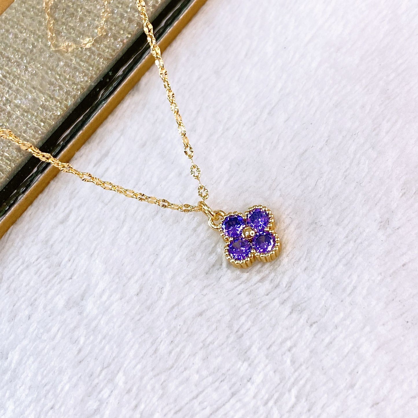 Collar de Chapa de Oro CC2463-1