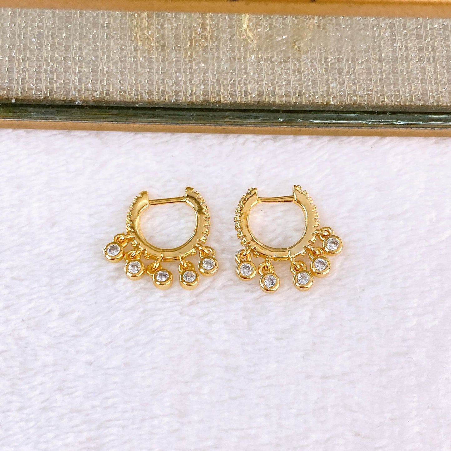 Arete de Chapa de Oro COA2739-1