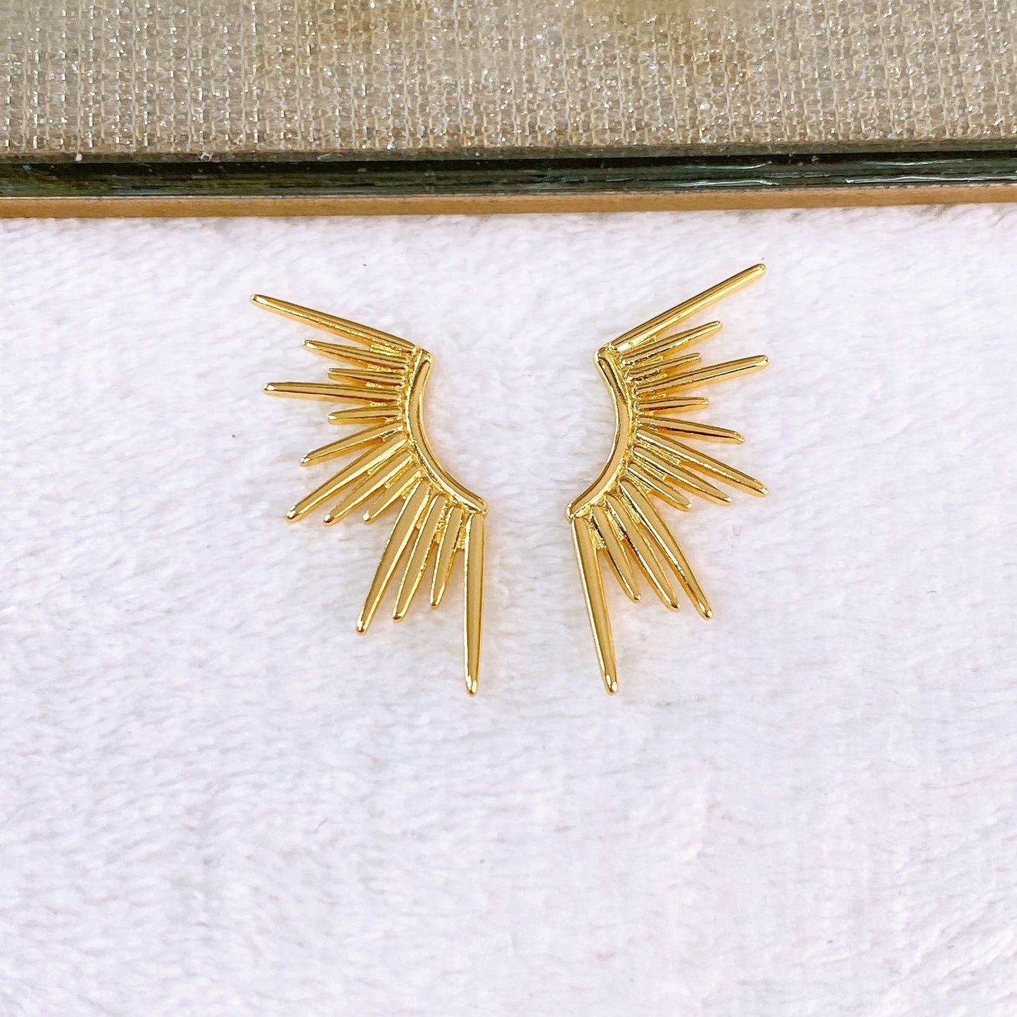 Arete de Chapa de Oro COA2744-1