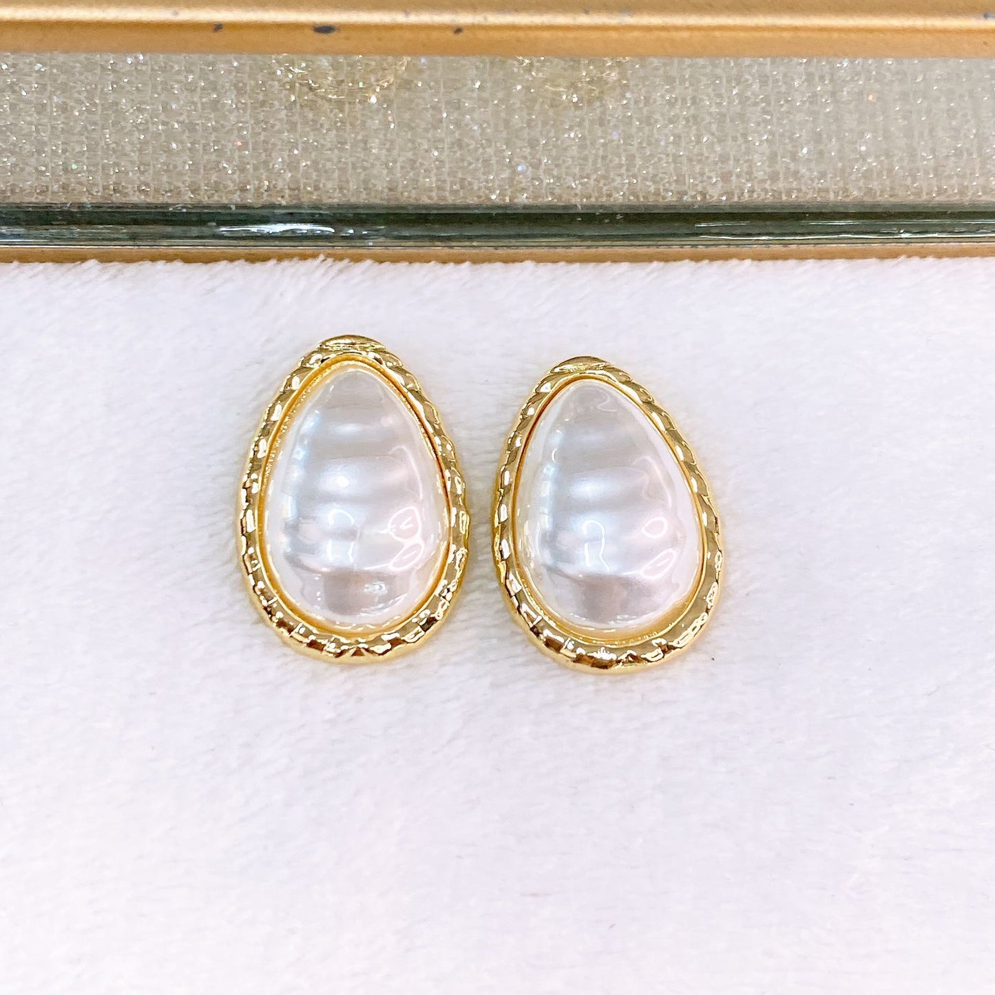 Arete de Chapa de Oro COA2756-1