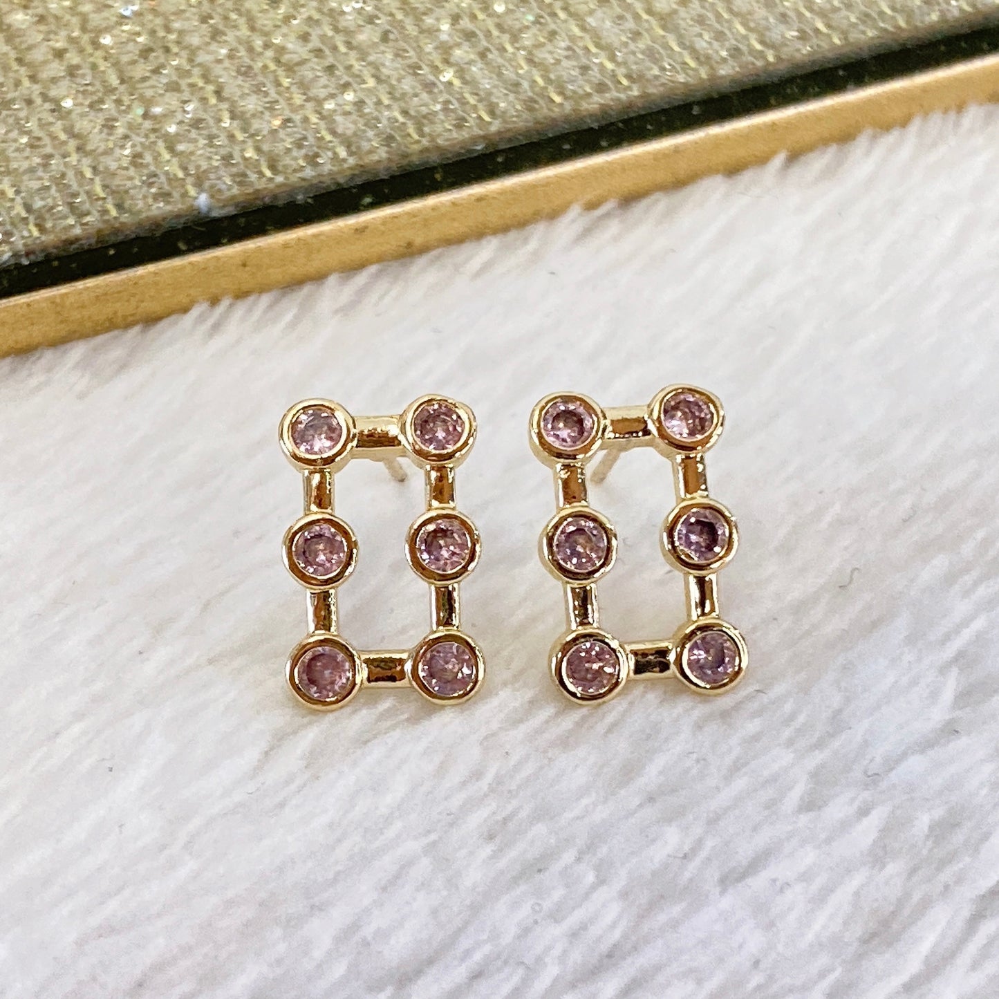 Arete de Chapa de Oro COA1825-1