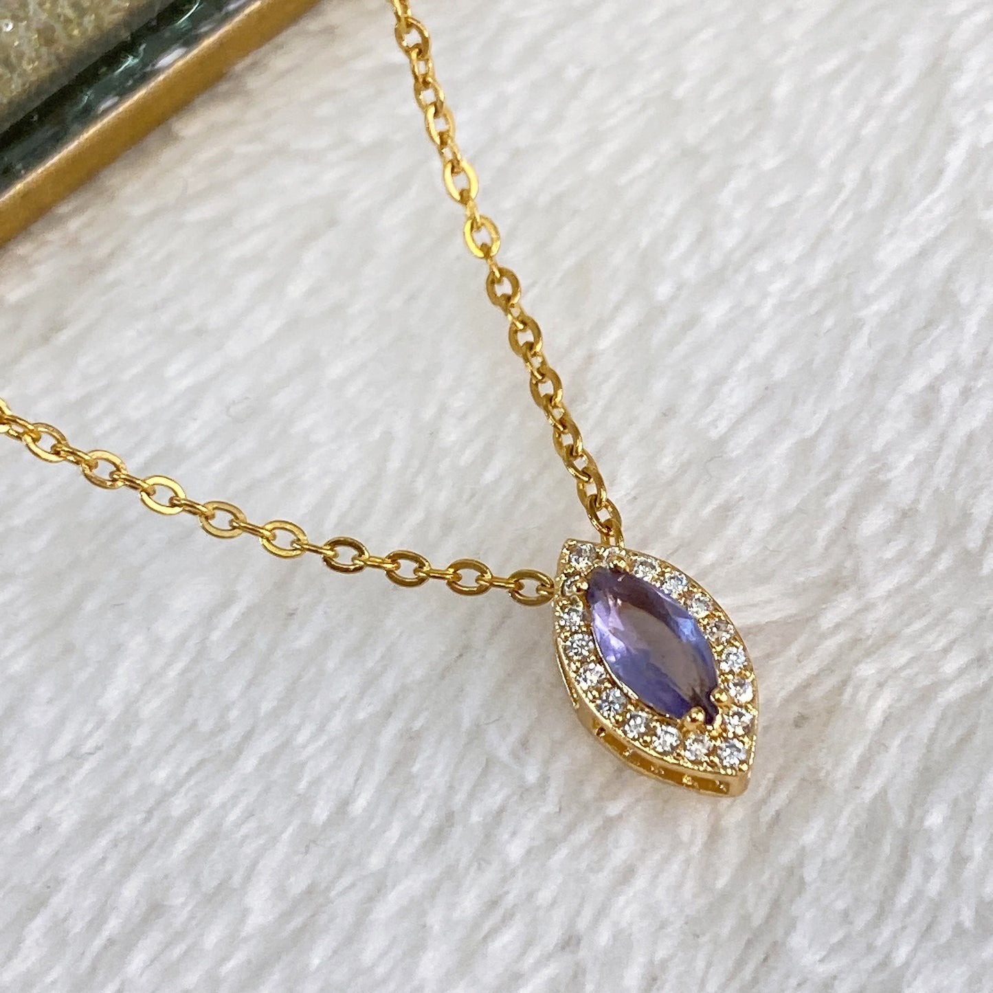 Collar Chapa de Oro CC2024-2
