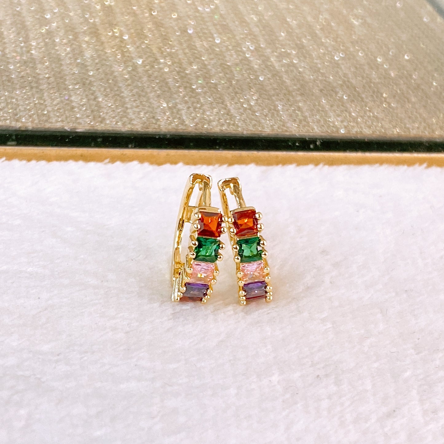 Arete de Chapa de Oro COA2629-5