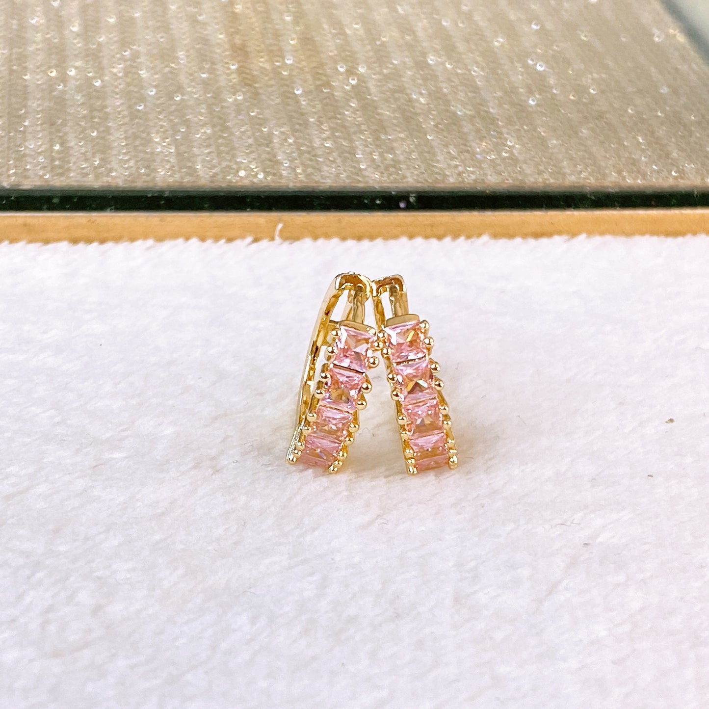 Arete de Chapa de Oro COA2629-2