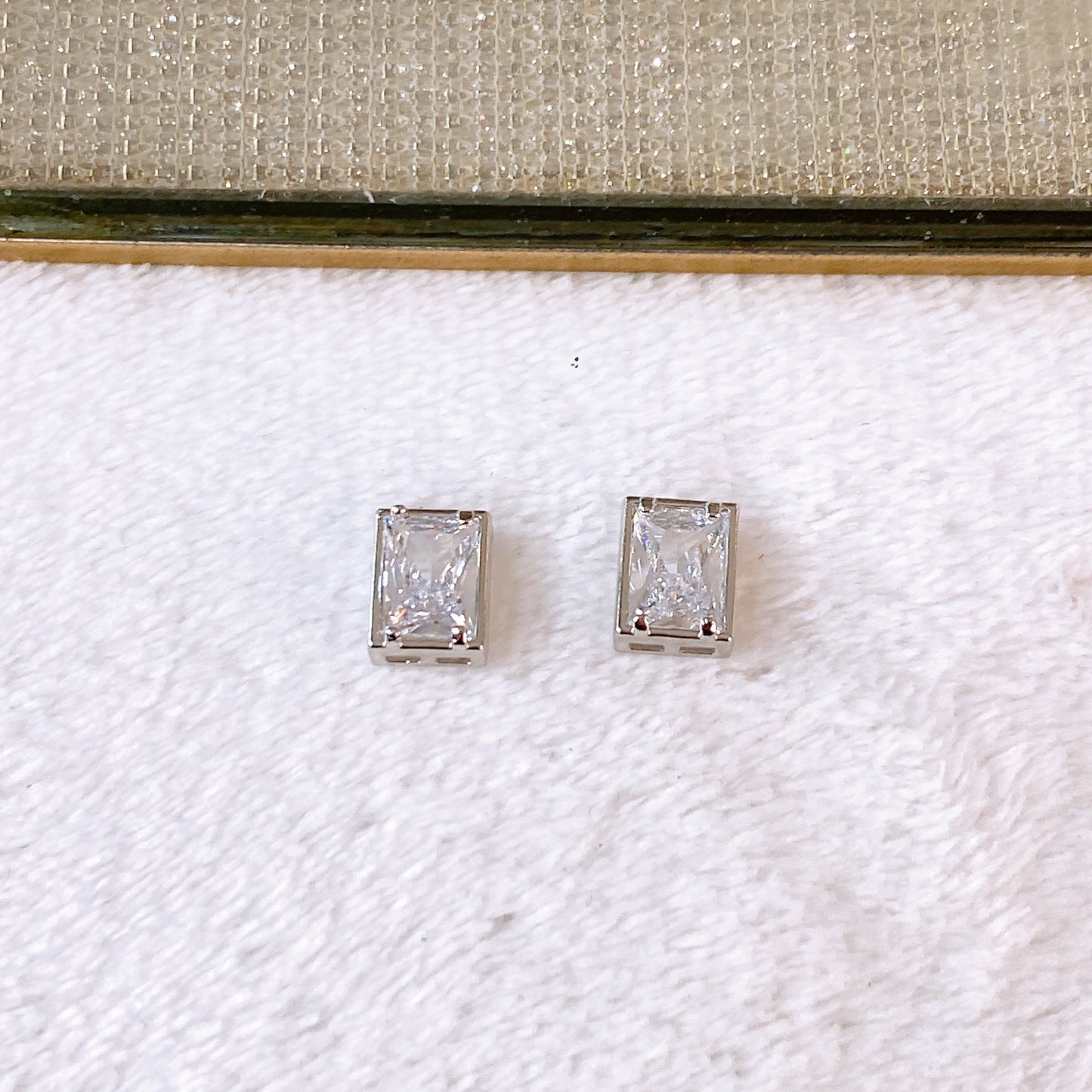 Arete de Chapa de Oro COA2862-2