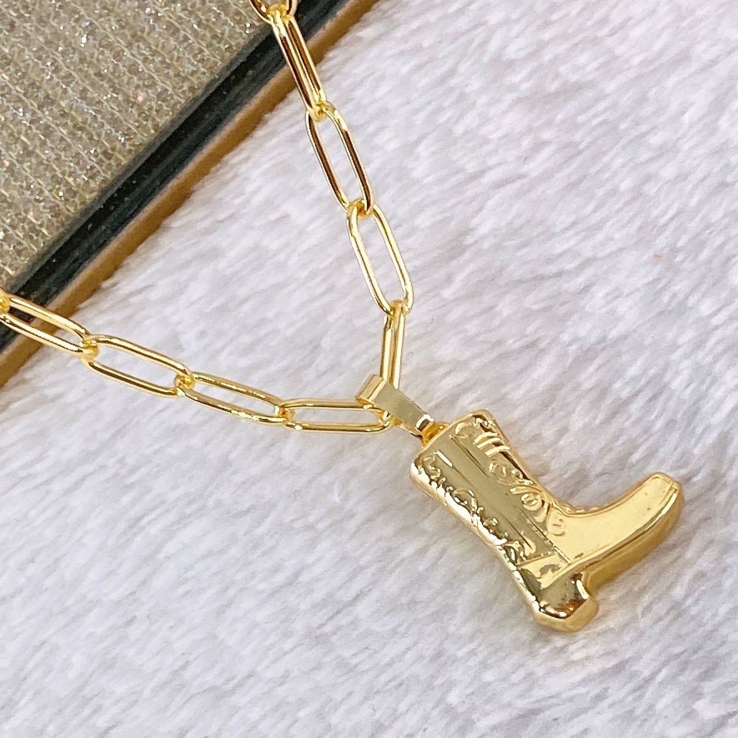 Collar de Chapa de Oro CC2081-1