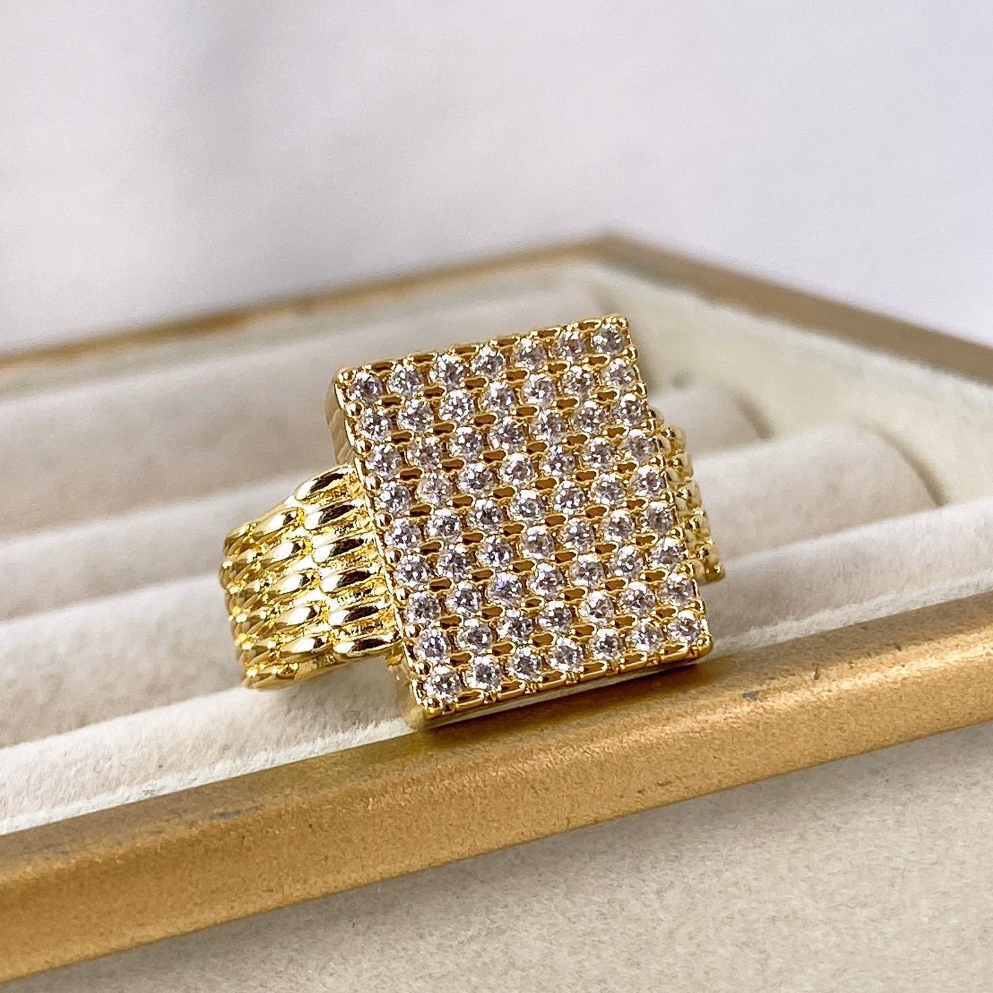 Anillo de Chapa de Oro Ajustable ACO1341-1