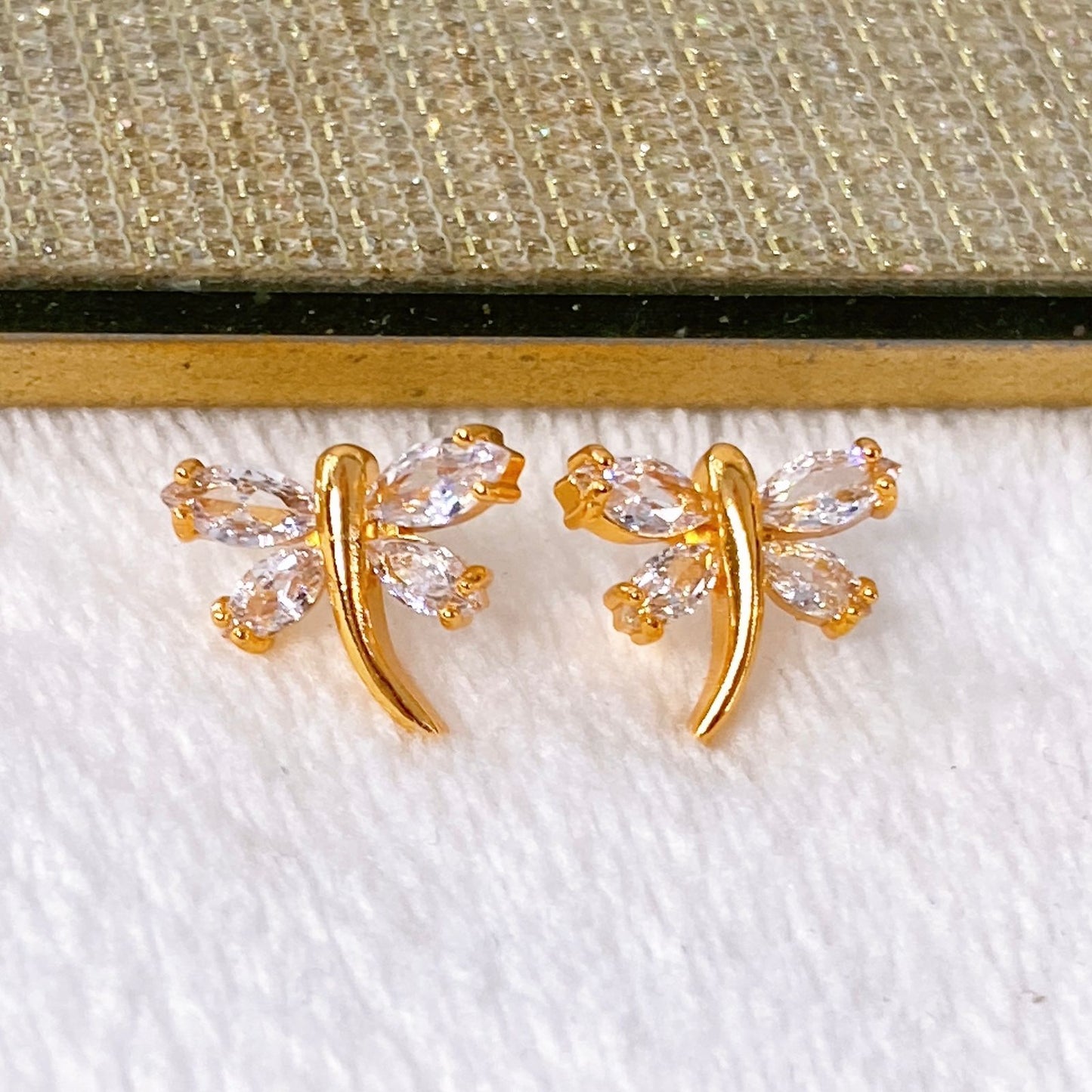 Arete de Chapa de Oro COA1950-1