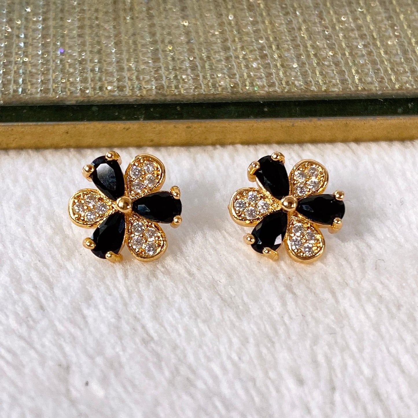 Arete de Chapa de Oro COA1972-1