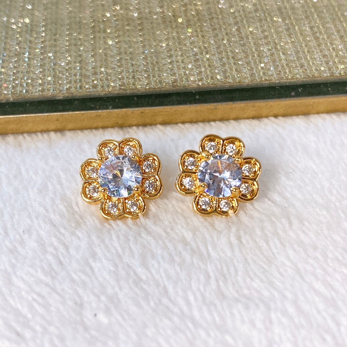 Arete de Chapa de Oro COA1971-2