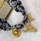 Collar de Tela con dijes de Acero Inoxidable CAI2514-1