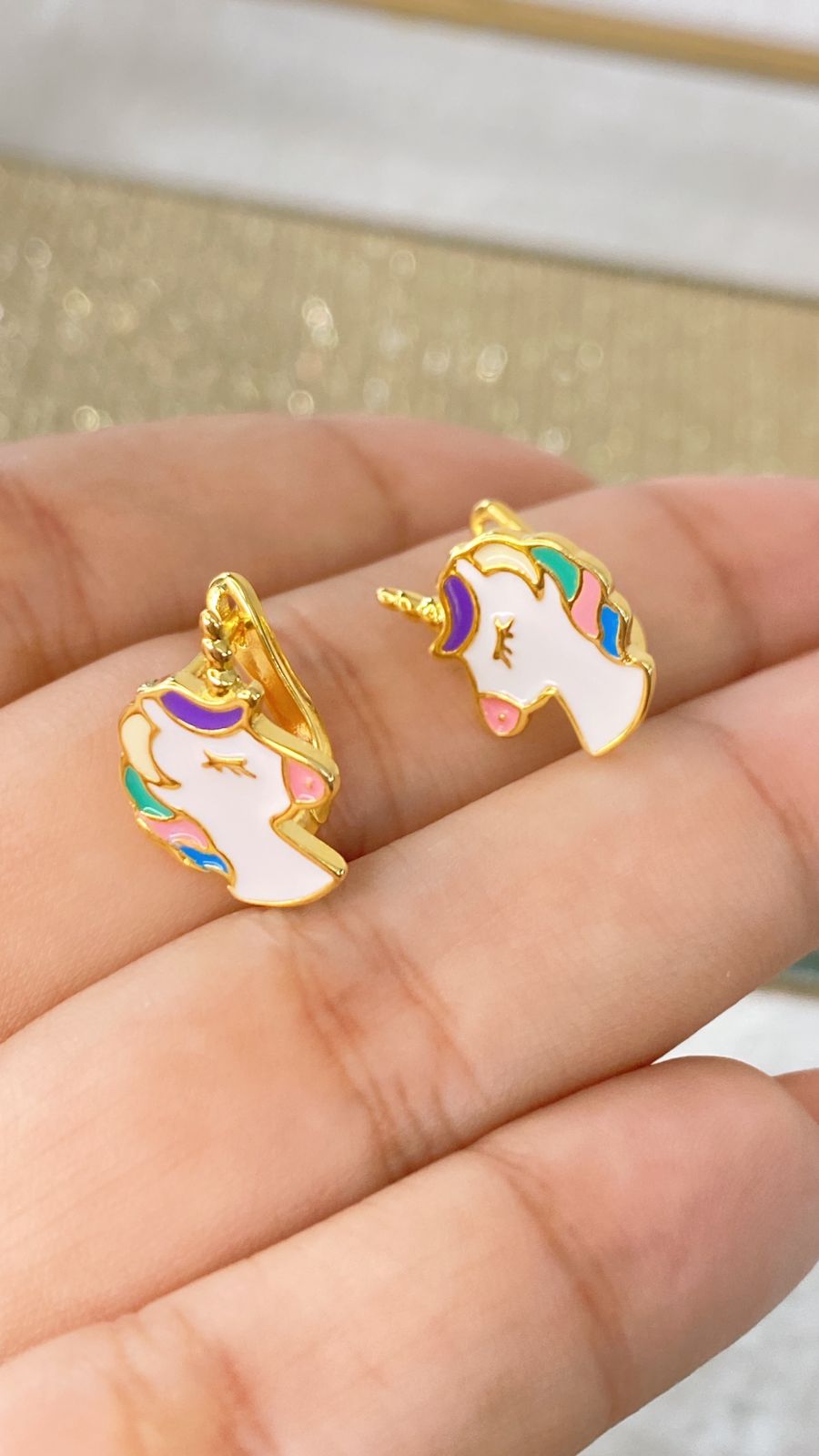 Arete de Chapa de Oro COA2015-1